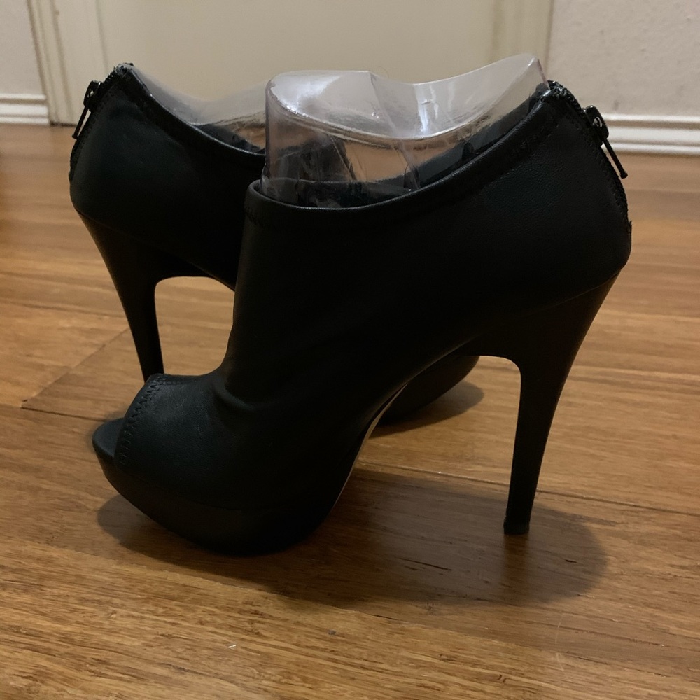 Nine West peep toe bootie